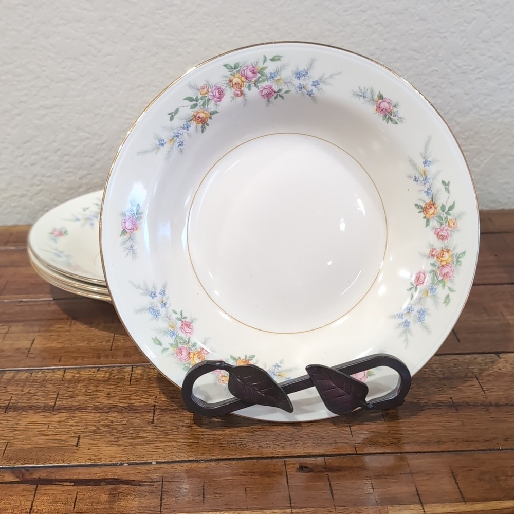 4 Vintage Homer Laughlin Eggshell Nautilus Ferndale China Rimmed Soup Bowls 8.25